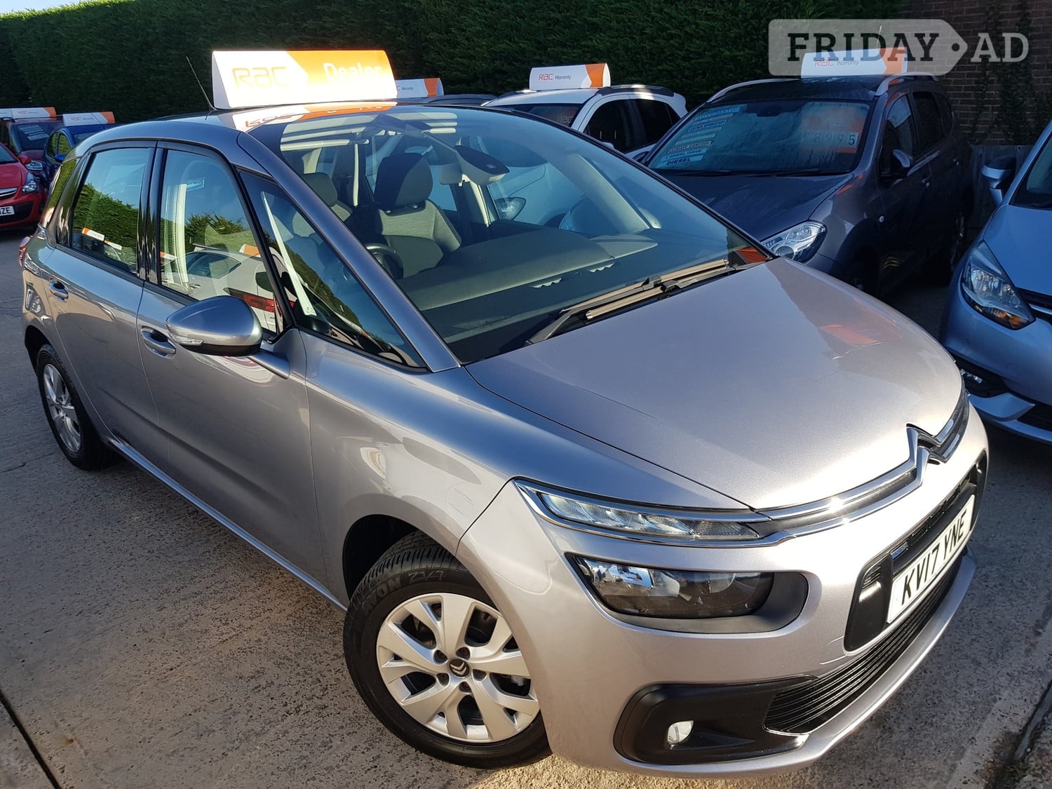 Citroen C4 Picasso 2017 - Cars in Eastbourne