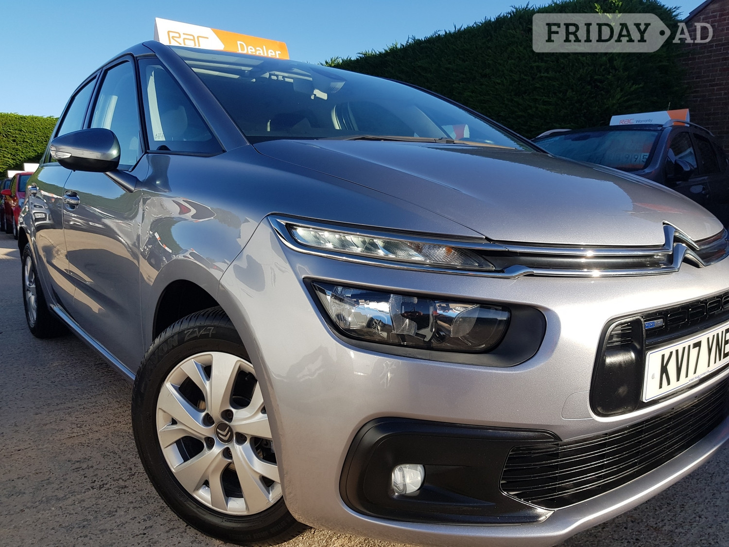 [ berth ]Citroen C4 Picasso