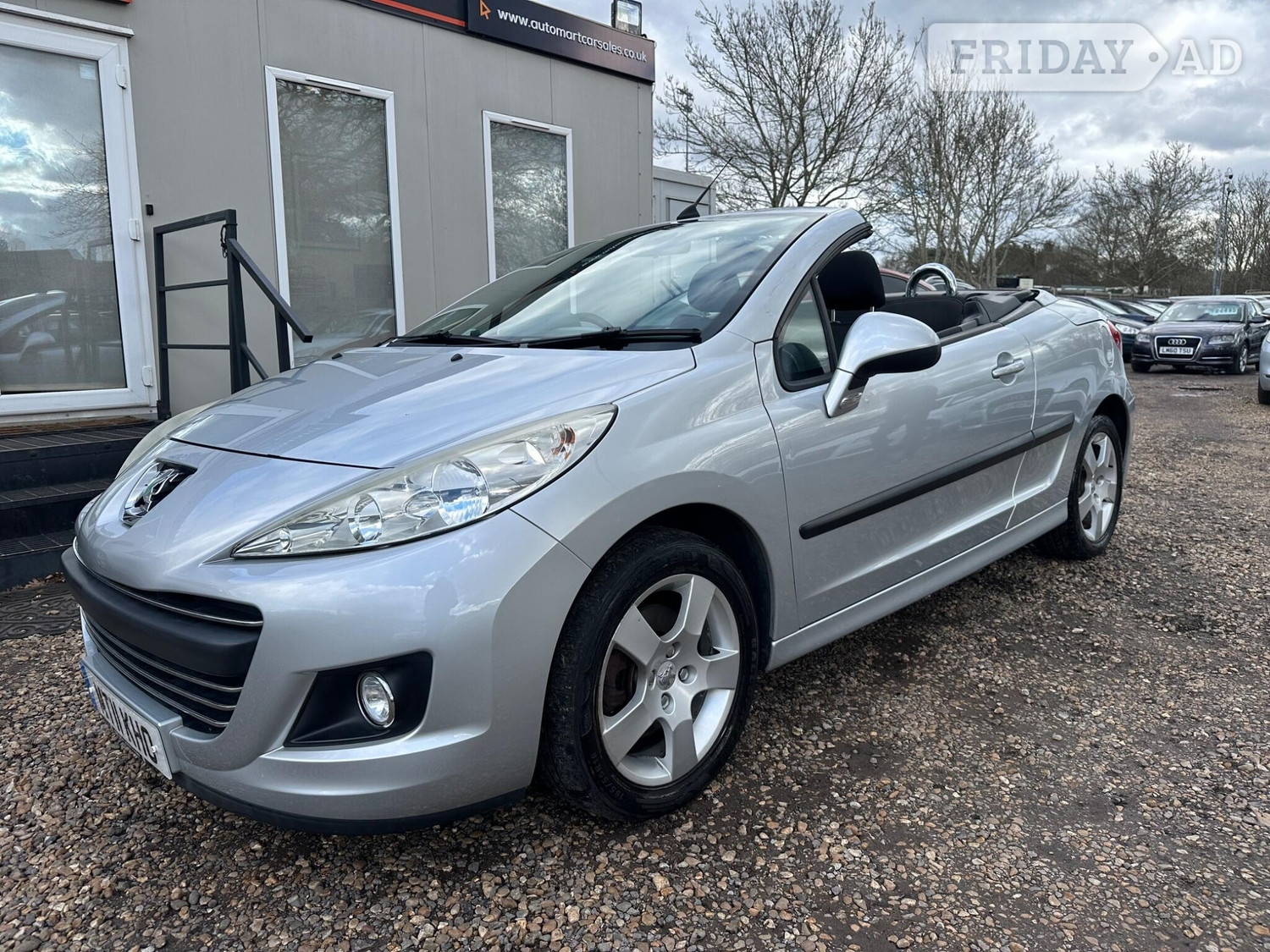 [ berth ]Peugeot 207 CC