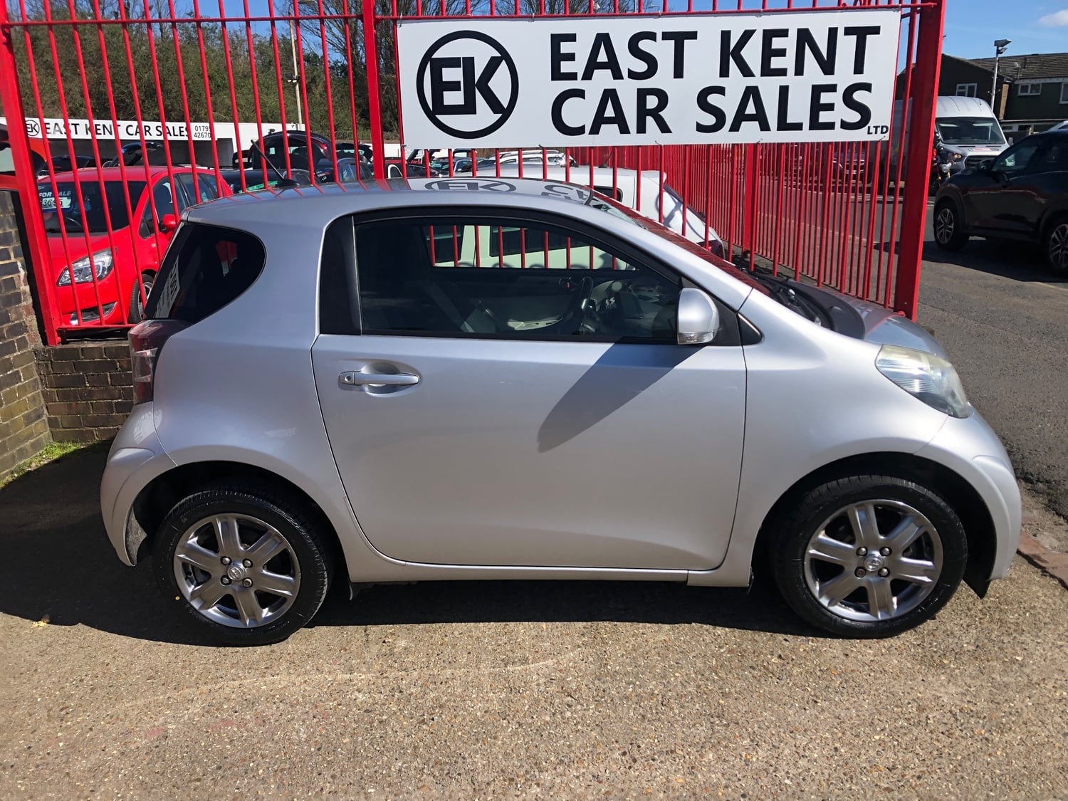 Toyota IQ 2014 - Cars