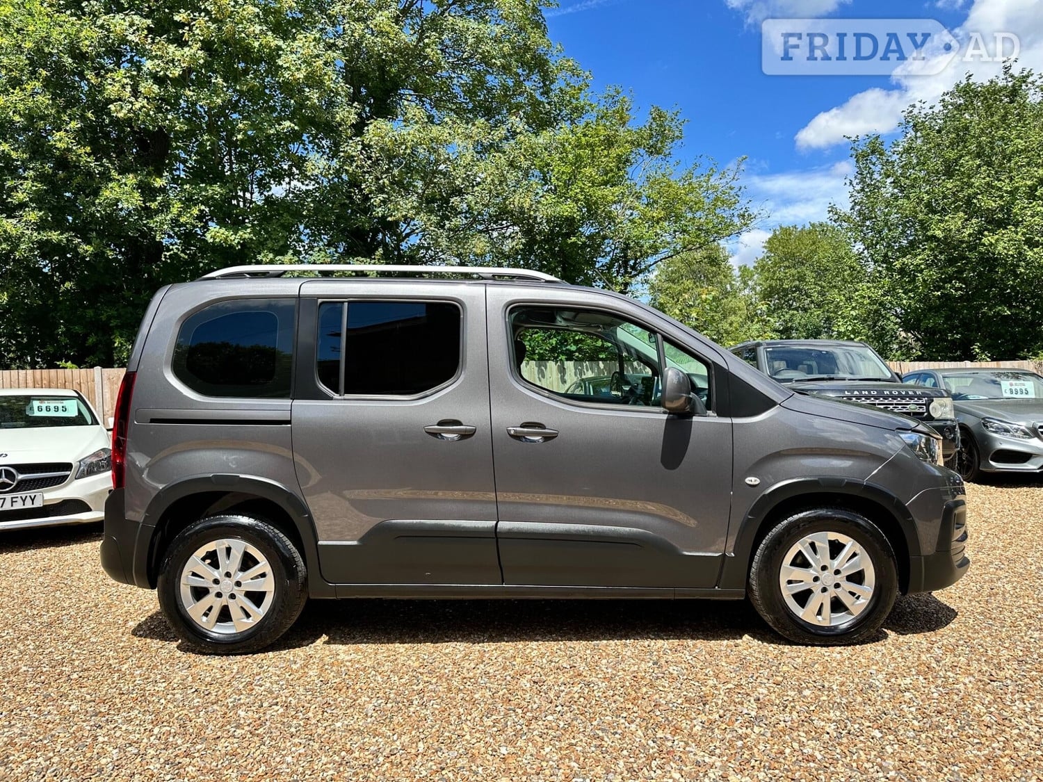 [ berth ]Peugeot Rifter