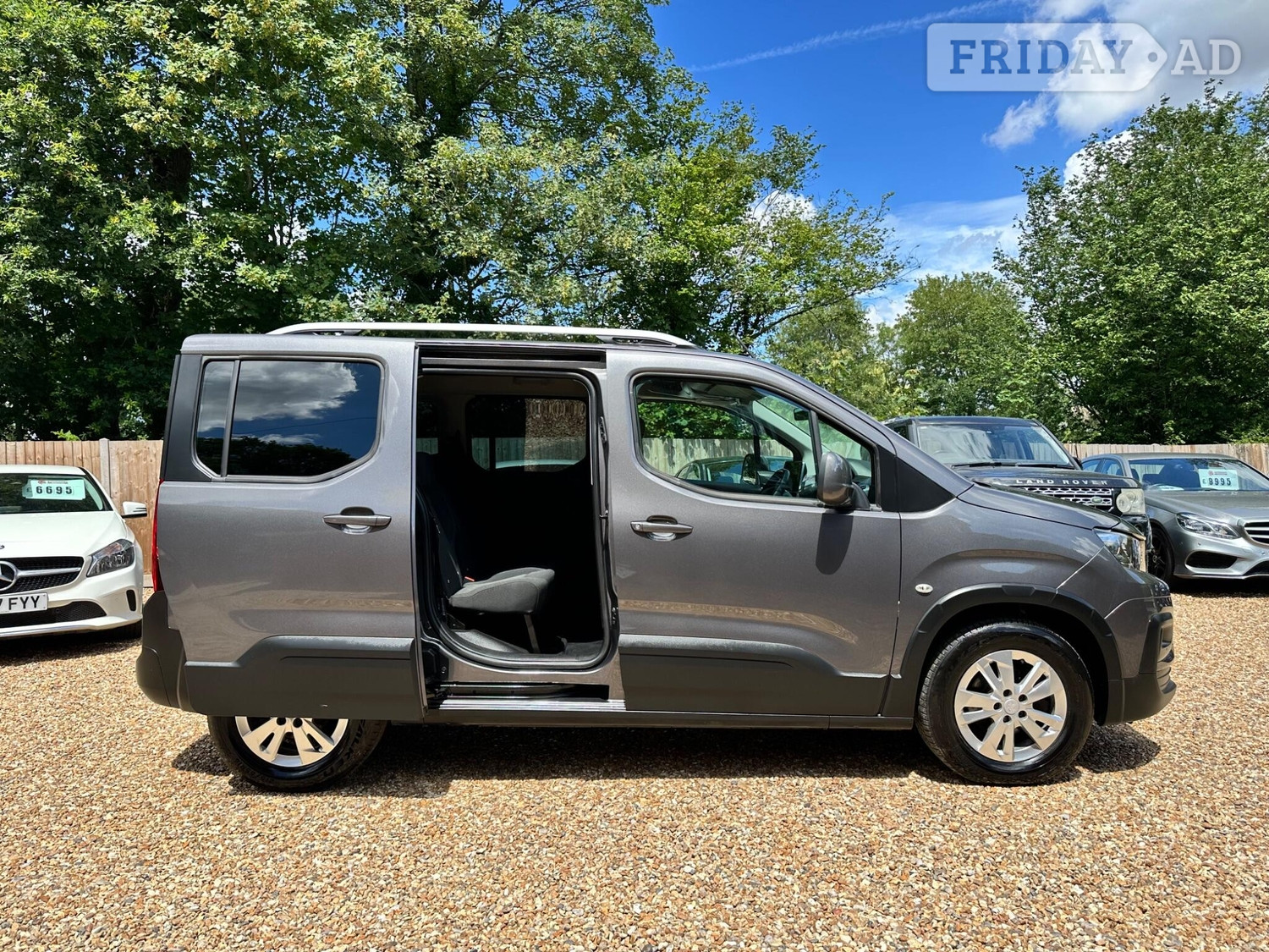 Peugeot Rifter 2019 - Cars in Hook