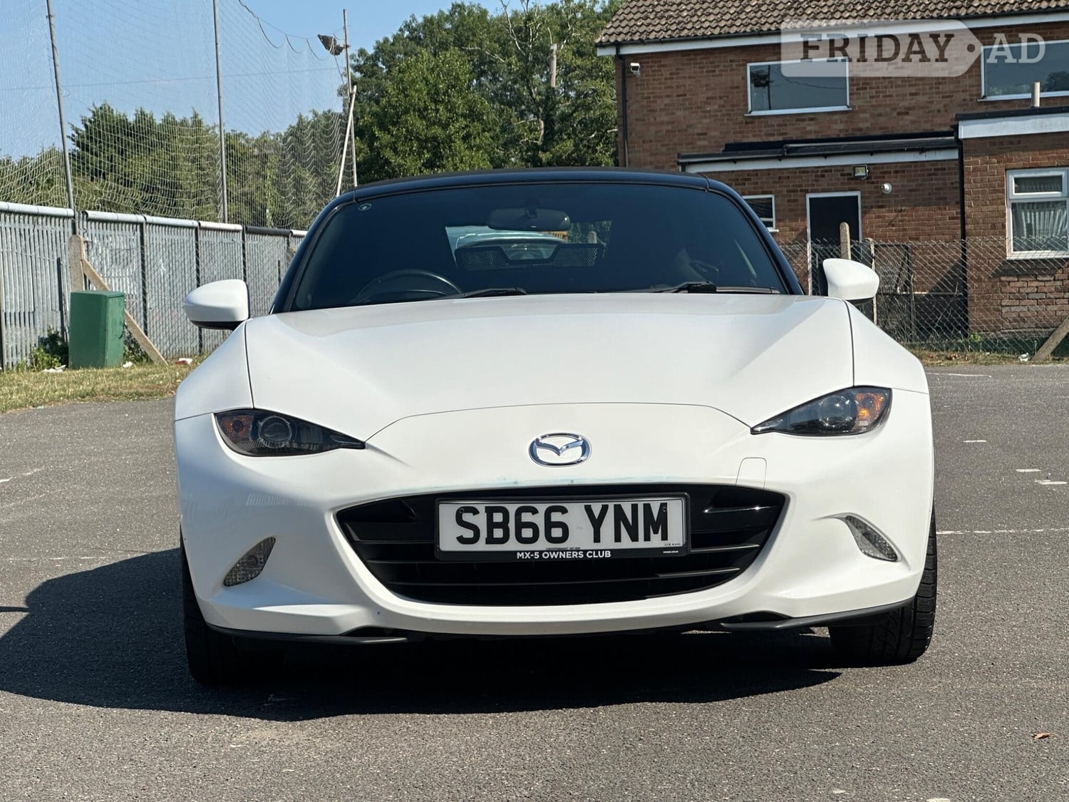 Mazda MX-5 2016 - Cars in Slough