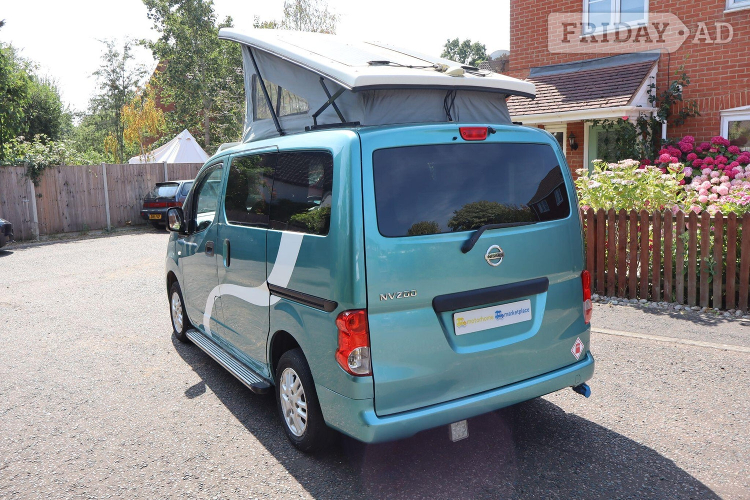 [3 berth ]Nissan NV200 1.5 dCi SE Campervan (Electric bed)