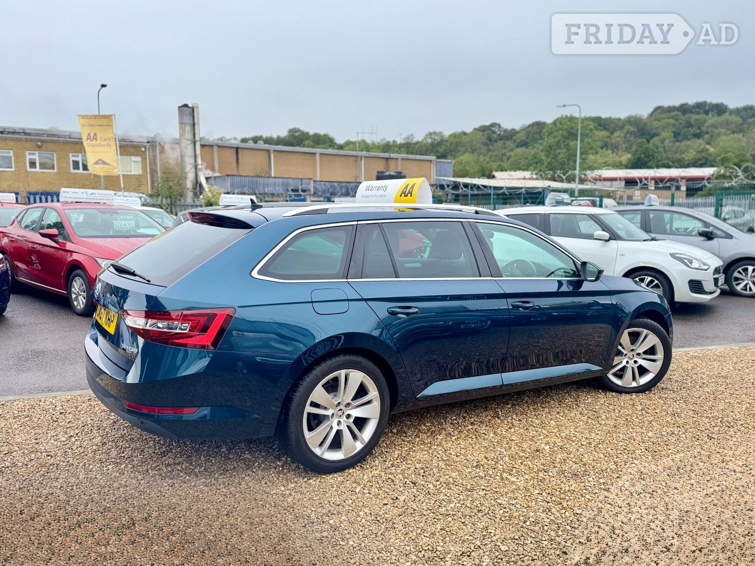 Skoda Superb 2017 - Cars
