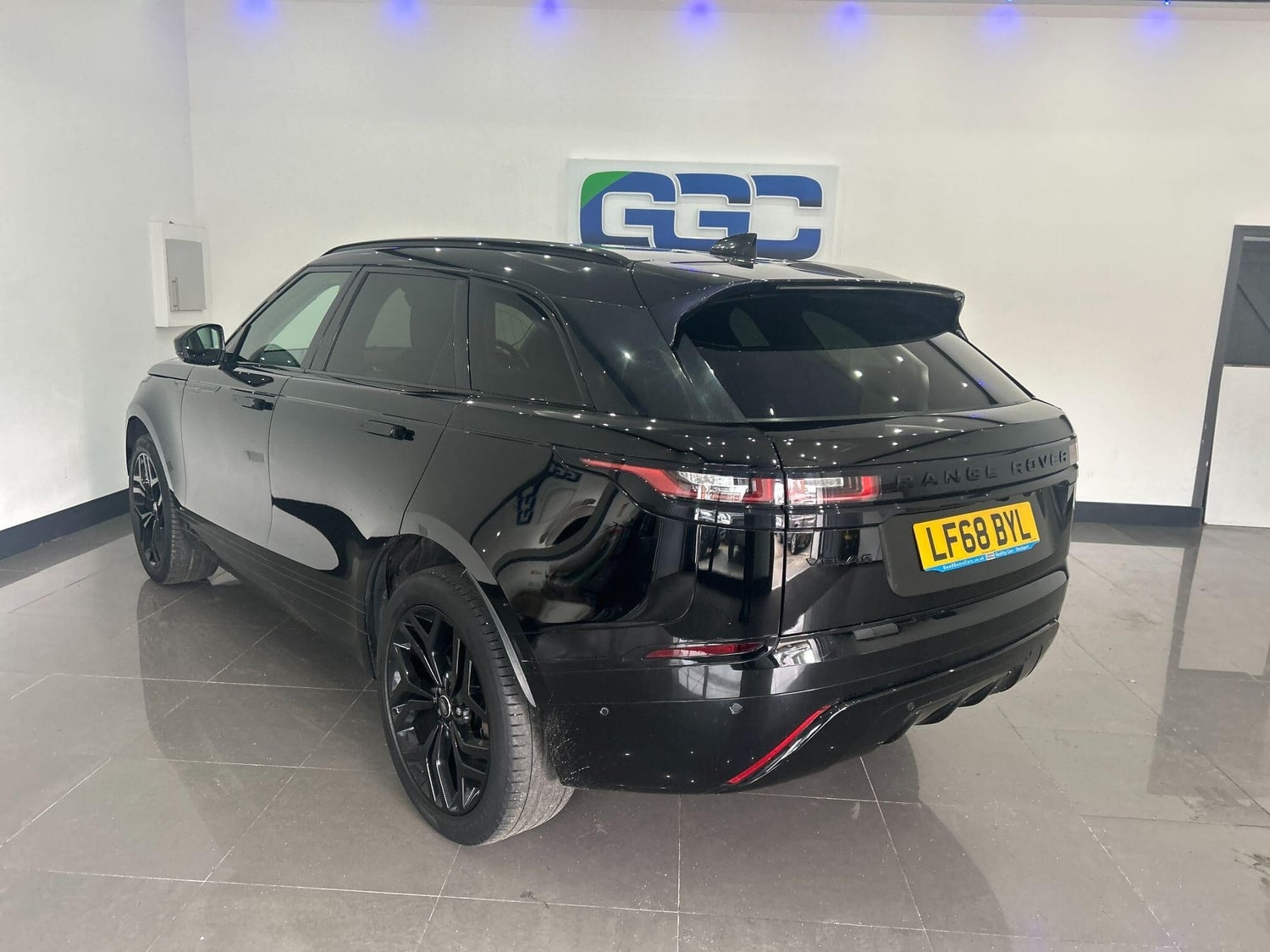 Land Rover Range Rover Velar 2018 - Cars