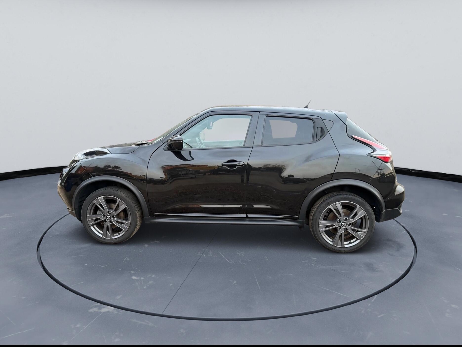 Nissan Juke 2019 - Cars in Ealing