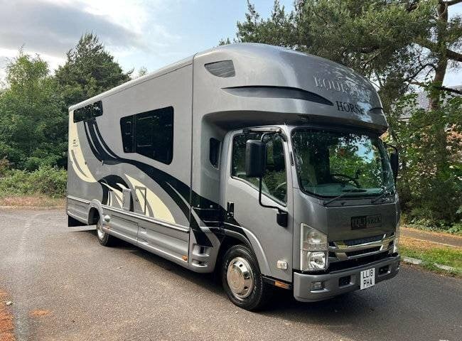 [ berth ]Equi-Trek Endeavour Excel