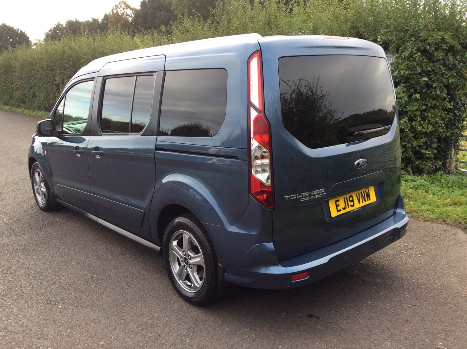 Ford Grand Tourneo Connect Maidstone