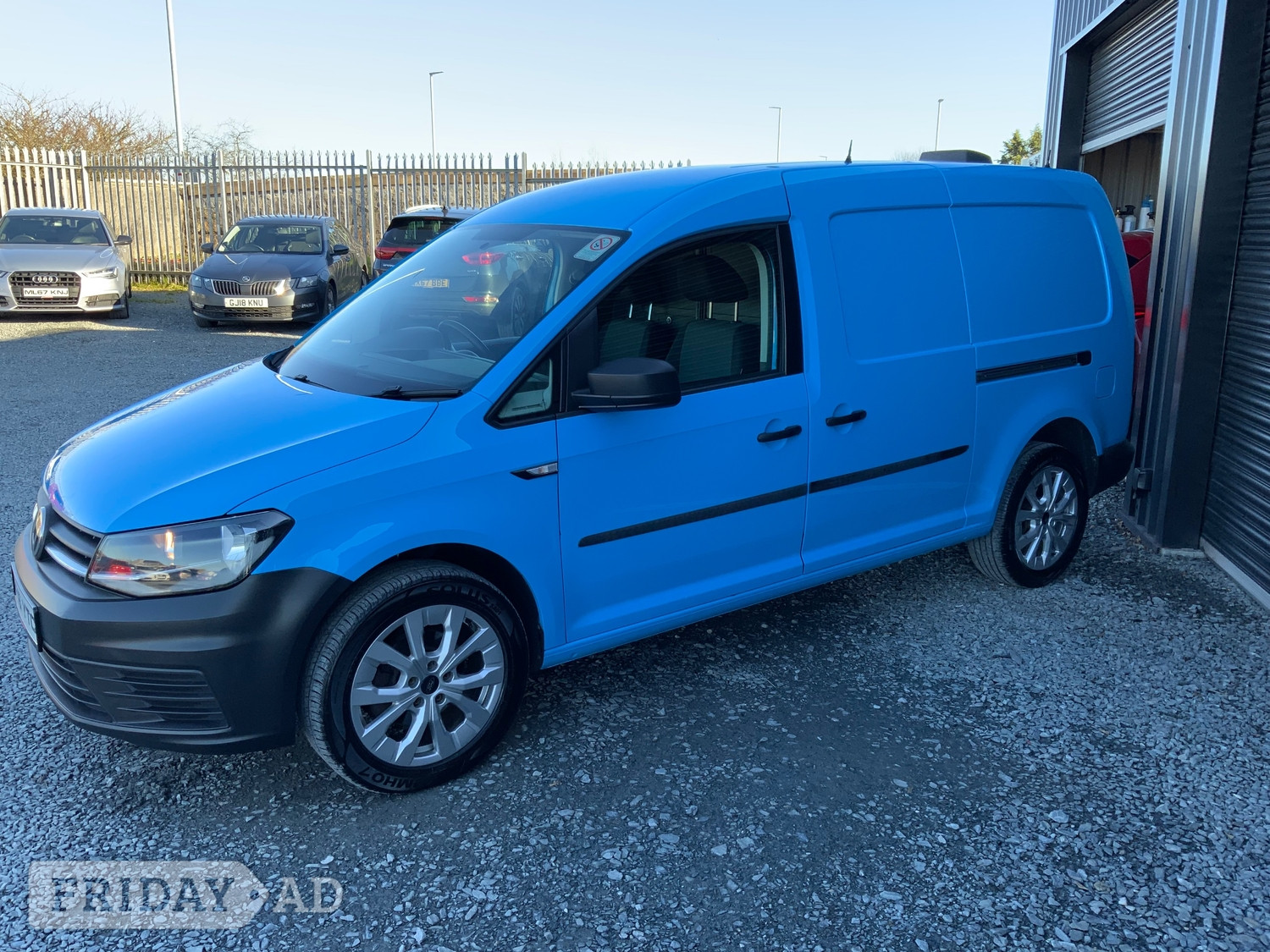 [ berth ]Volkswagen Caddy Maxi