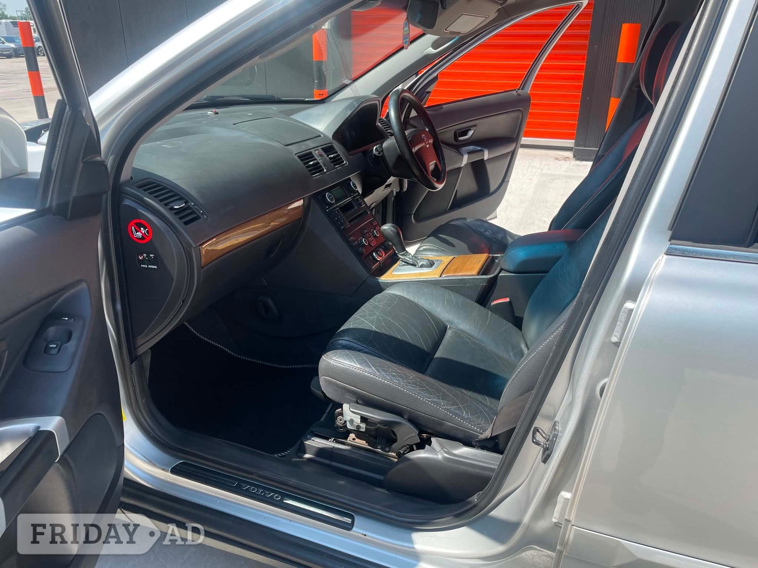 [ berth ]Volvo XC90