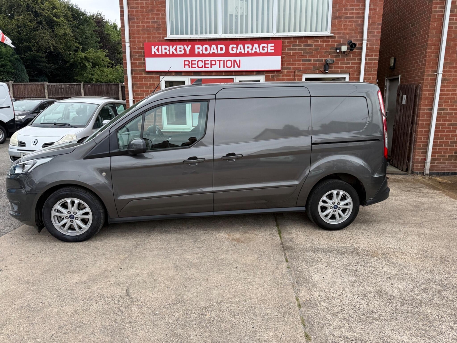 Ford Transit Connect 2021 - Vans & Commercial Vehicles