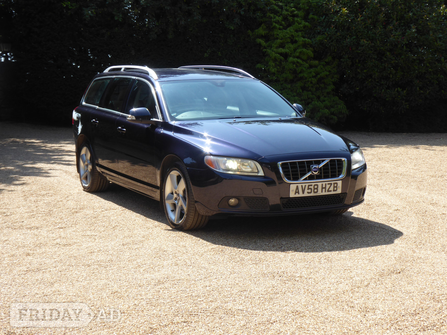 Volvo V70 2008 - Cars in Northampton