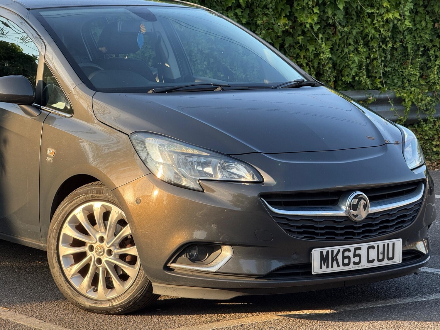 [ berth ]Vauxhall Corsa