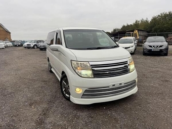 Nissan Elgrand 2006