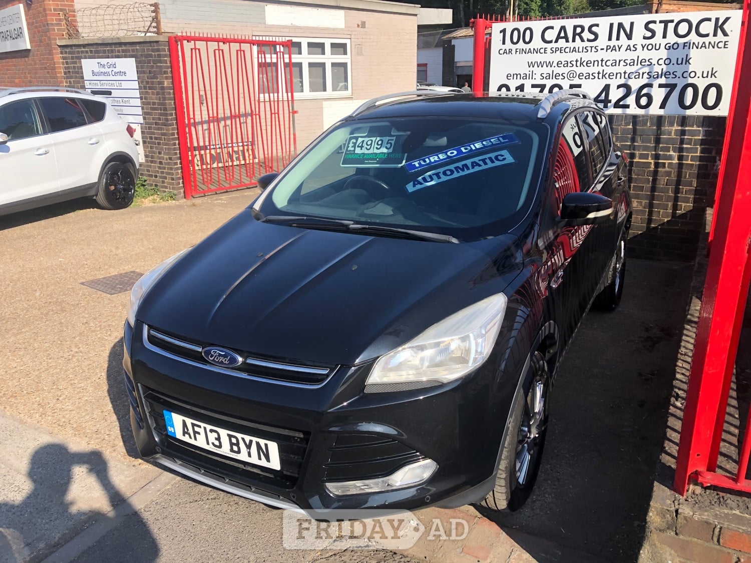 [ berth ]Ford Kuga