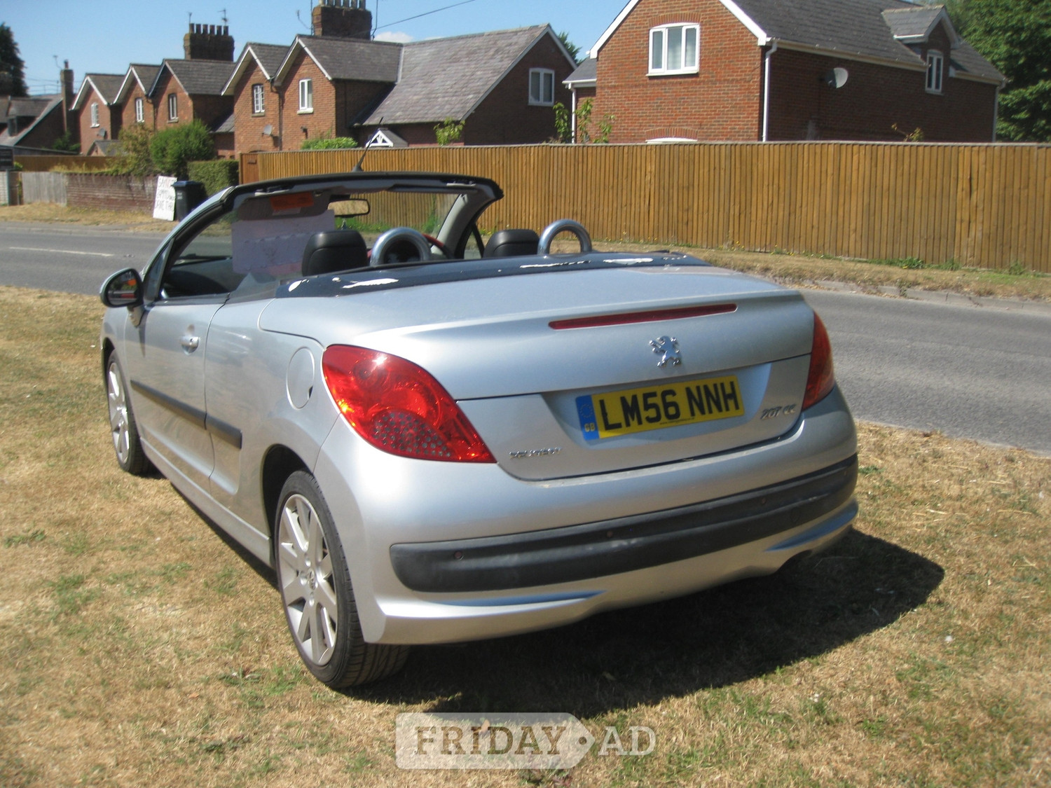 Peugeot 207 CC 2007 - Cars