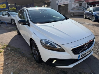 Volvo V40 Cross Country 2015