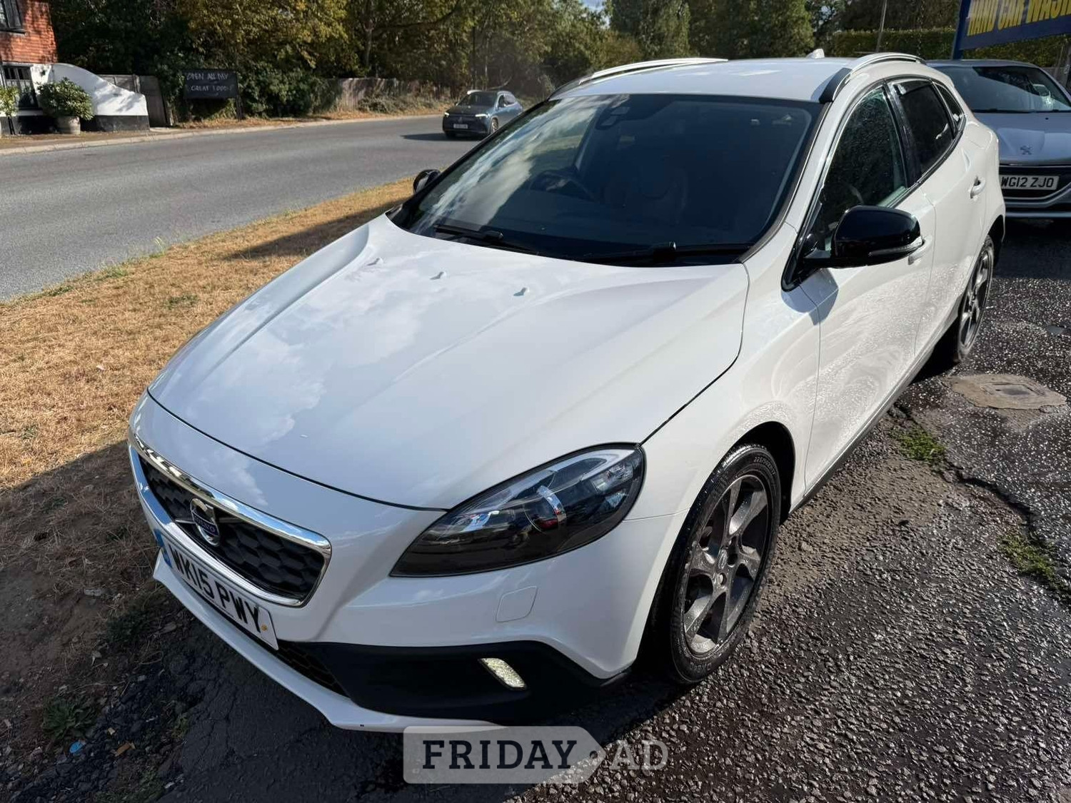 [ berth ]Volvo V40 Cross Country