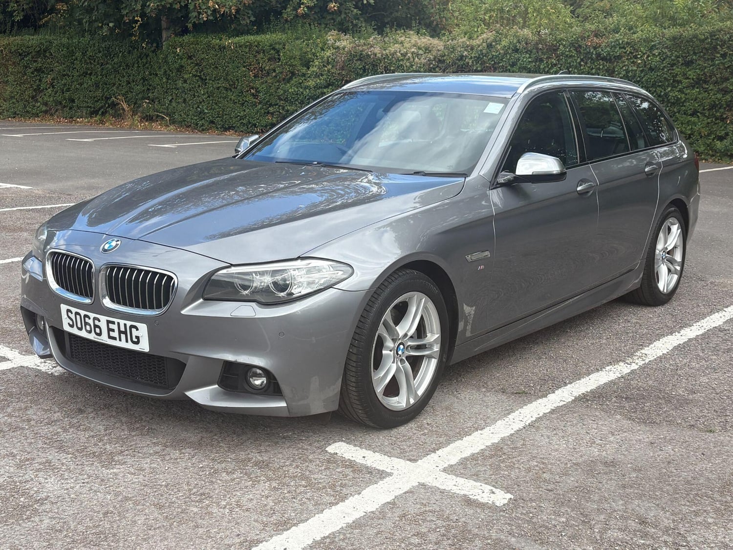 [ berth ]BMW 5 Series