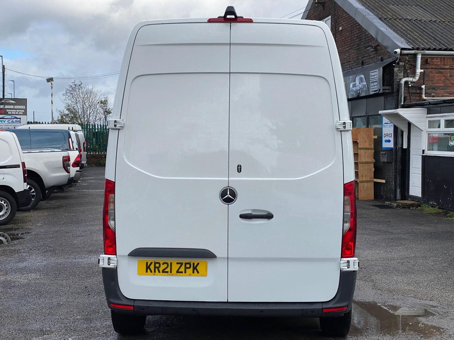 Mercedes-Benz Sprinter 2021 - Vans & Commercial Vehicles in Manchester