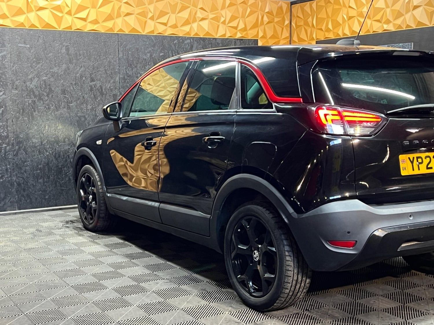 Vauxhall Crossland 2022 - Cars in Halifax