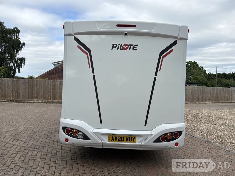 Pilote P740FGJ SENSATION 2020 for sale - Motorhomes & Caravans in Halstead