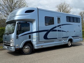 Equi-Trek Endeavour Isuzu Horsebox