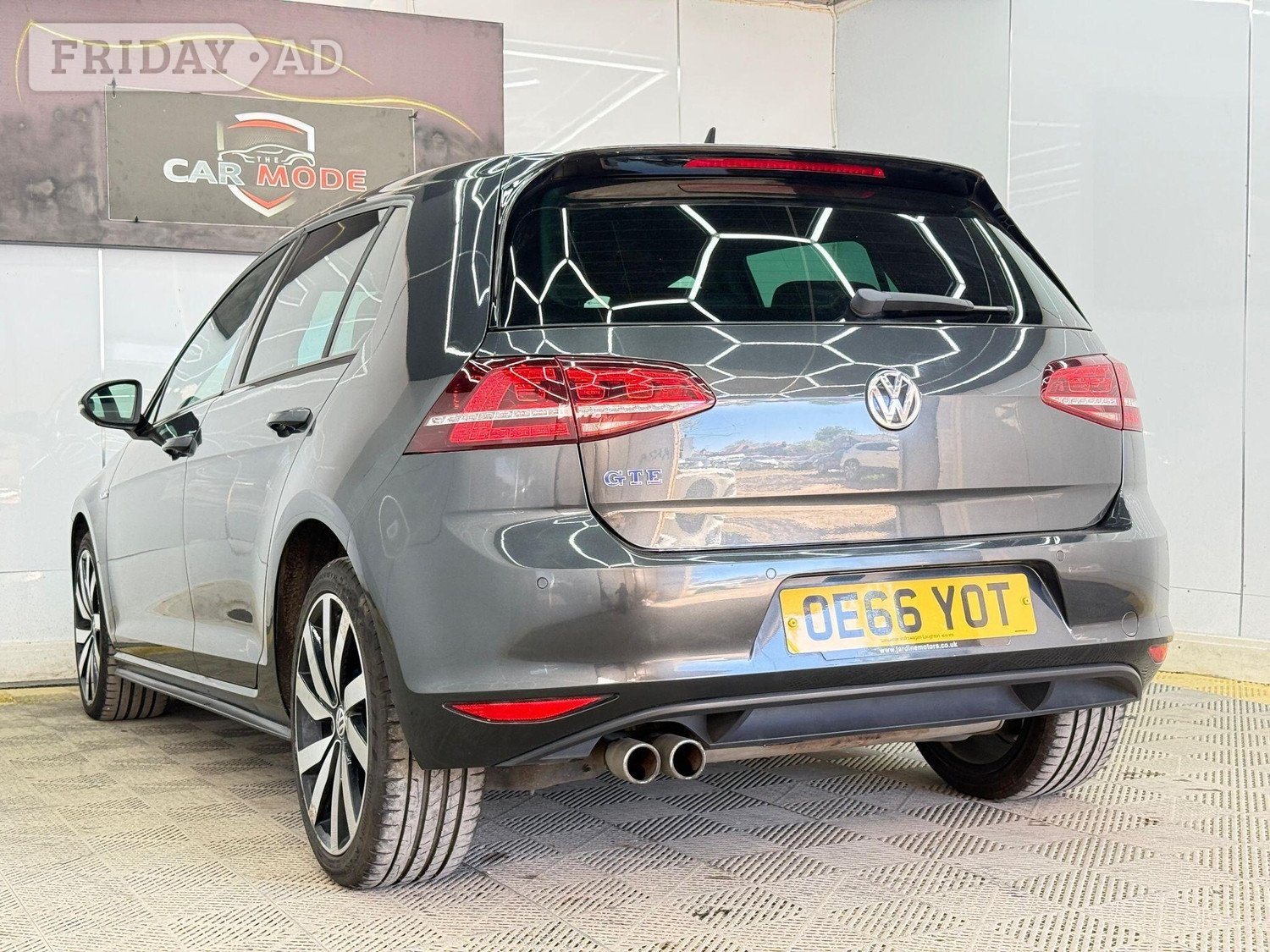 Volkswagen Golf 2017 - Cars in Hillingdon