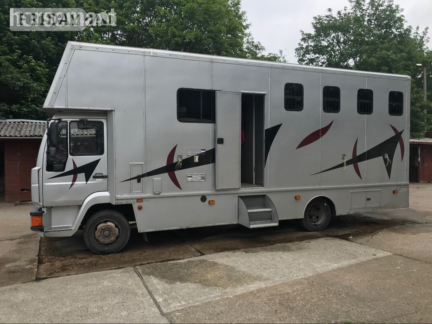 L 2000 Man Horsebox in Rayleigh