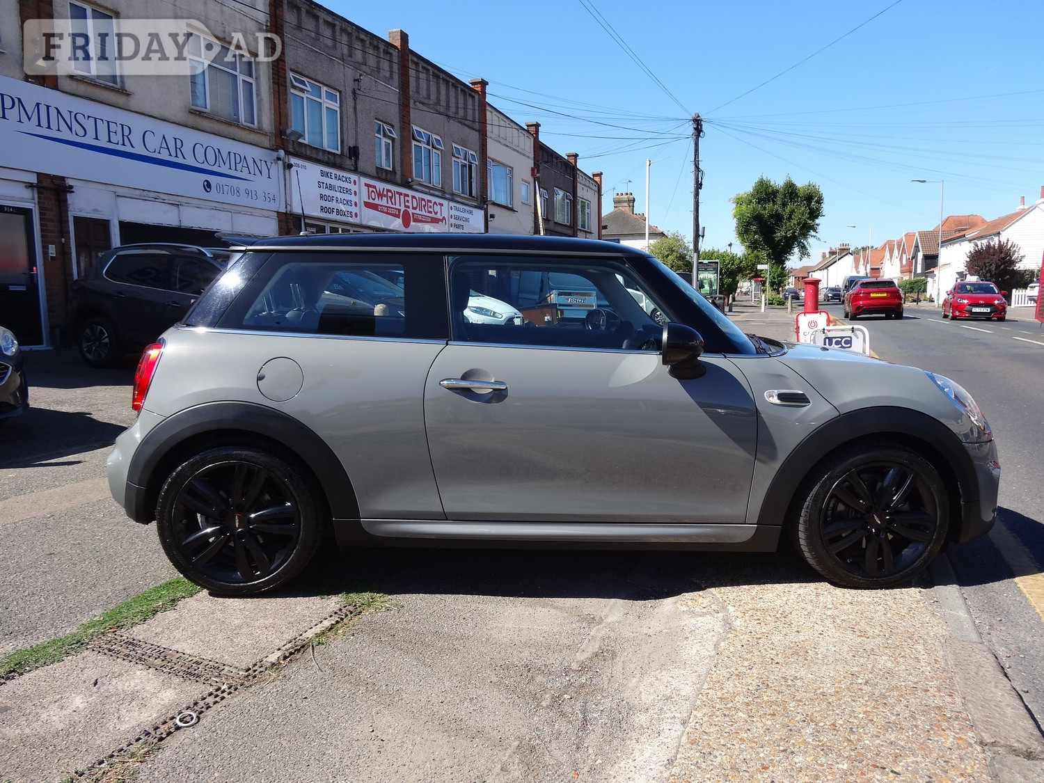 Mini Hatch 2017 - Cars in Havering