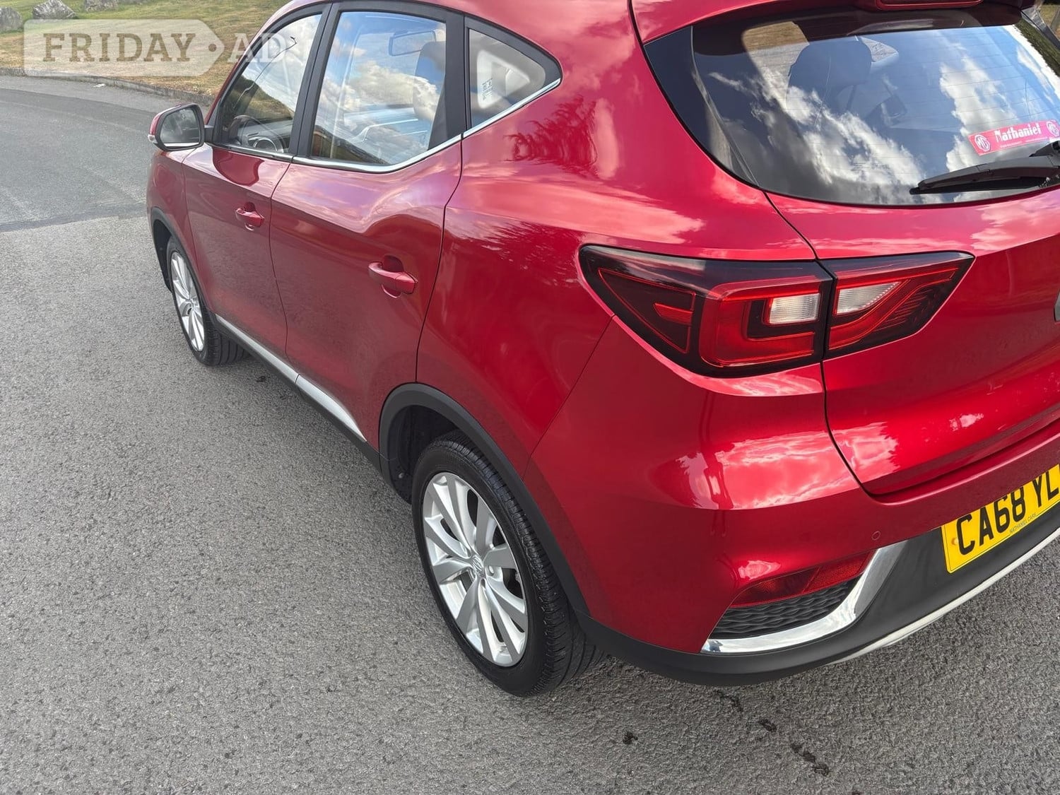 MG ZS 2018 - Cars