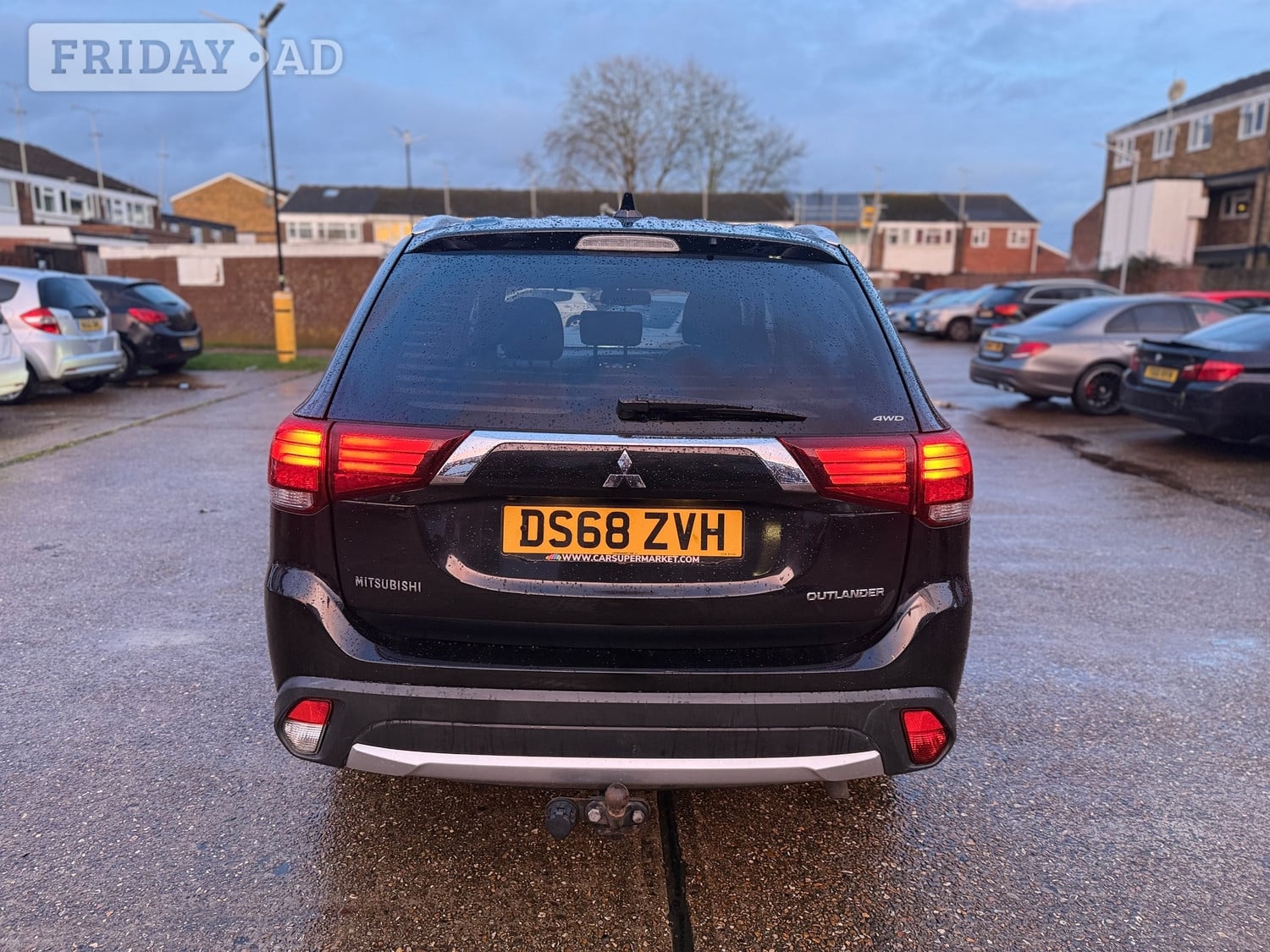 Mitsubishi Outlander 2018 - Cars in Slough