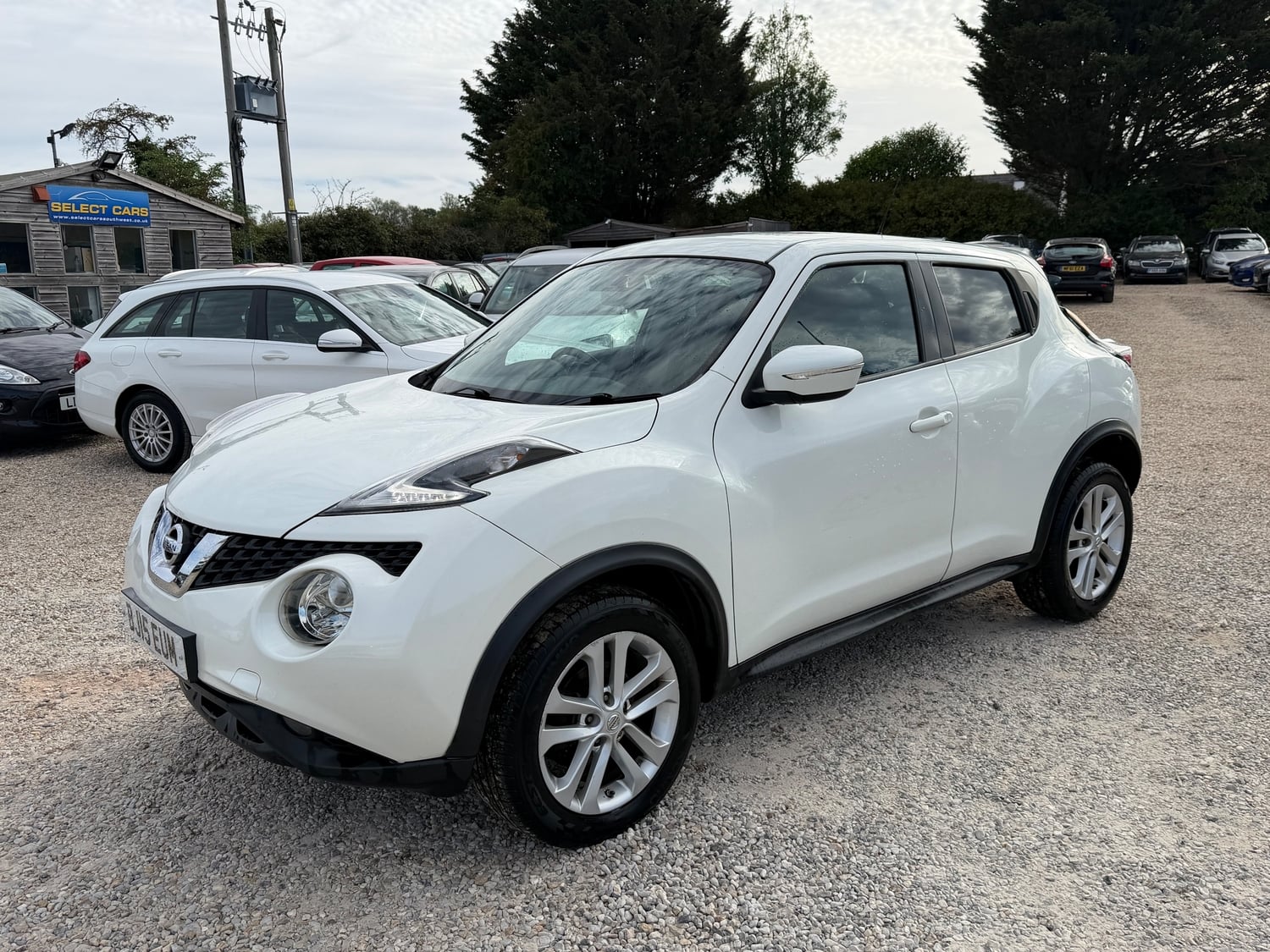Nissan Juke 2015 - Cars