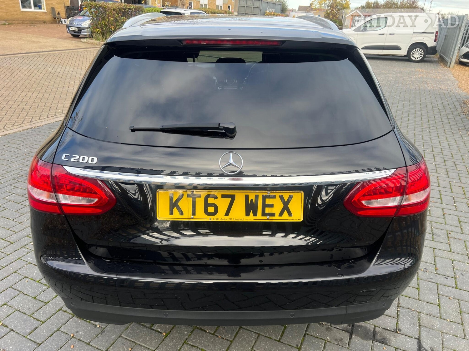 Mercedes-Benz C Class 2018 - Cars