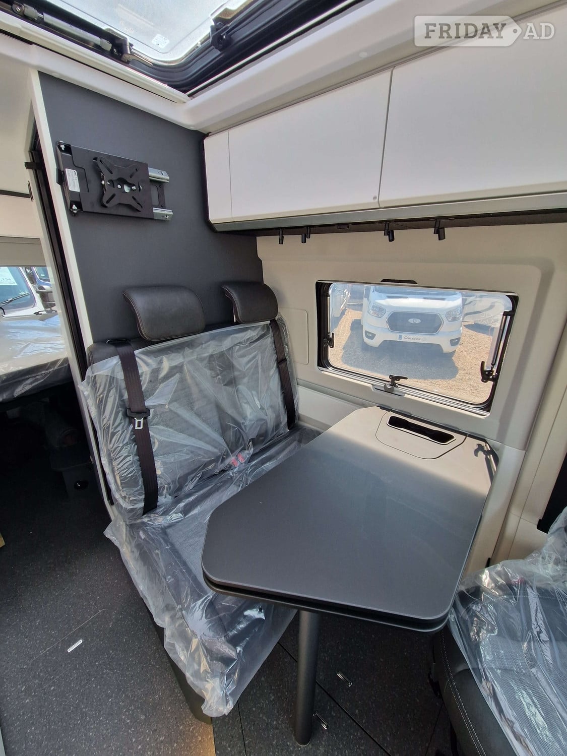 Adria Twin Twin Supreme 600 SPB 2027 for sale - Motorhomes & Caravans