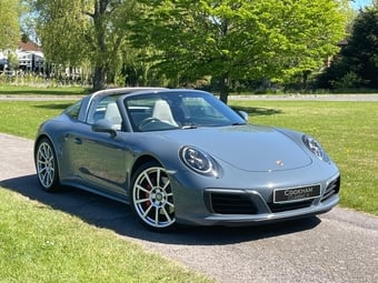 Porsche 911 2016