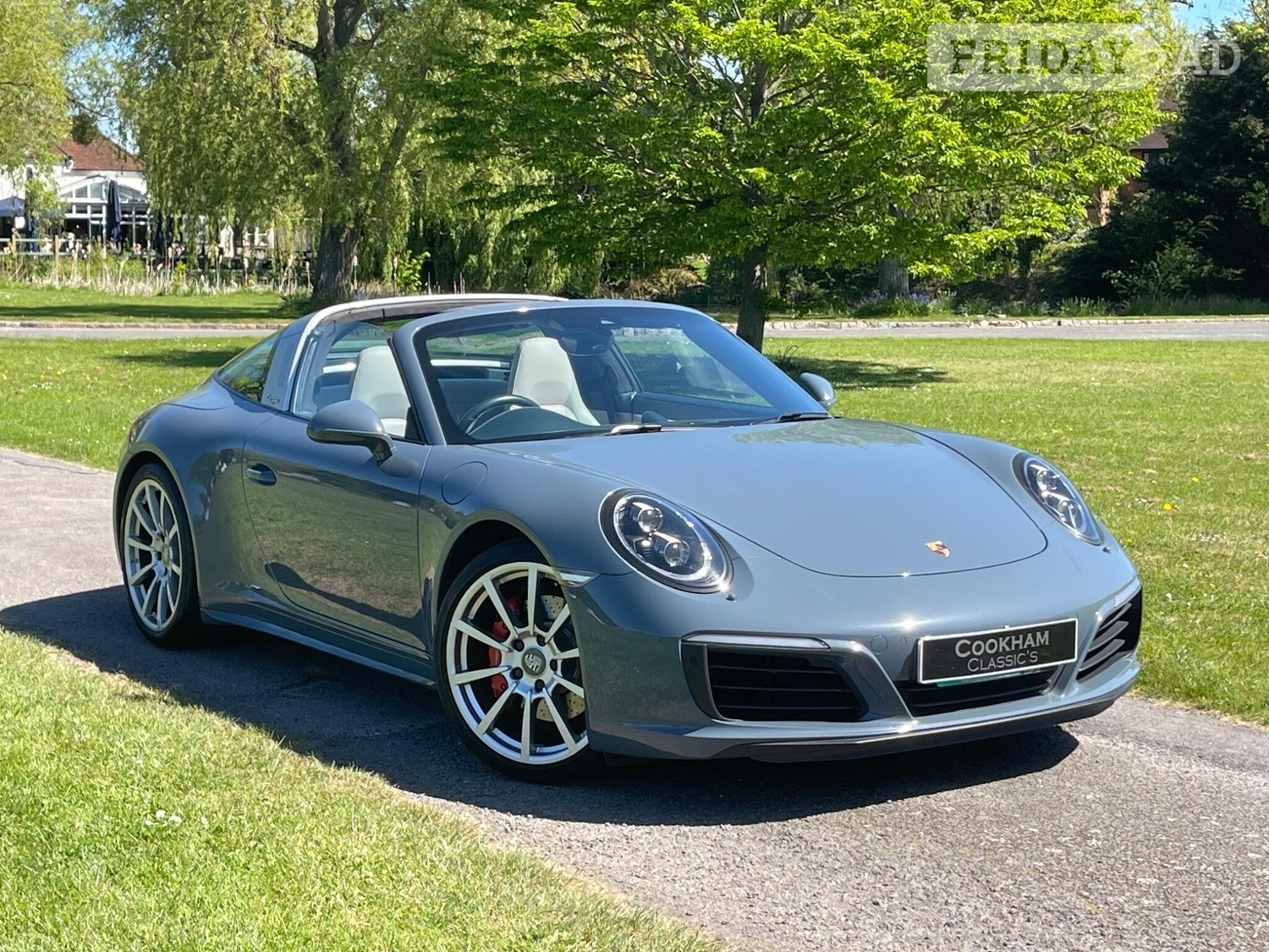 Porsche 911 2016 in Maidenhead