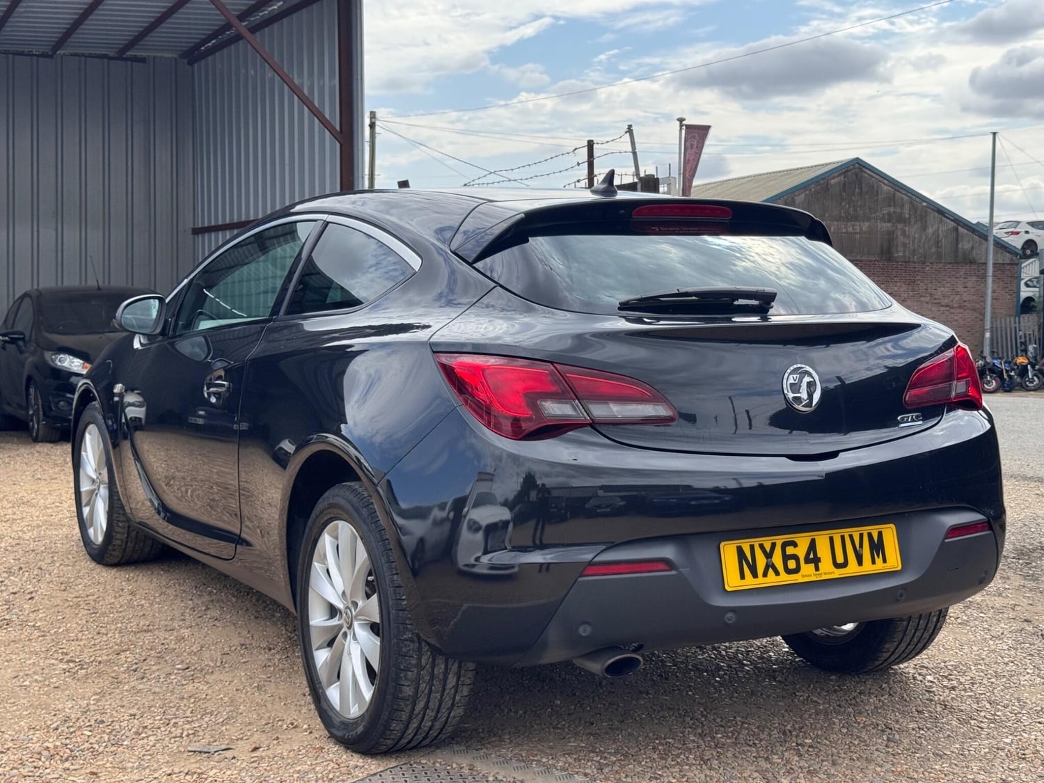 Vauxhall Astra 2014 - Cars