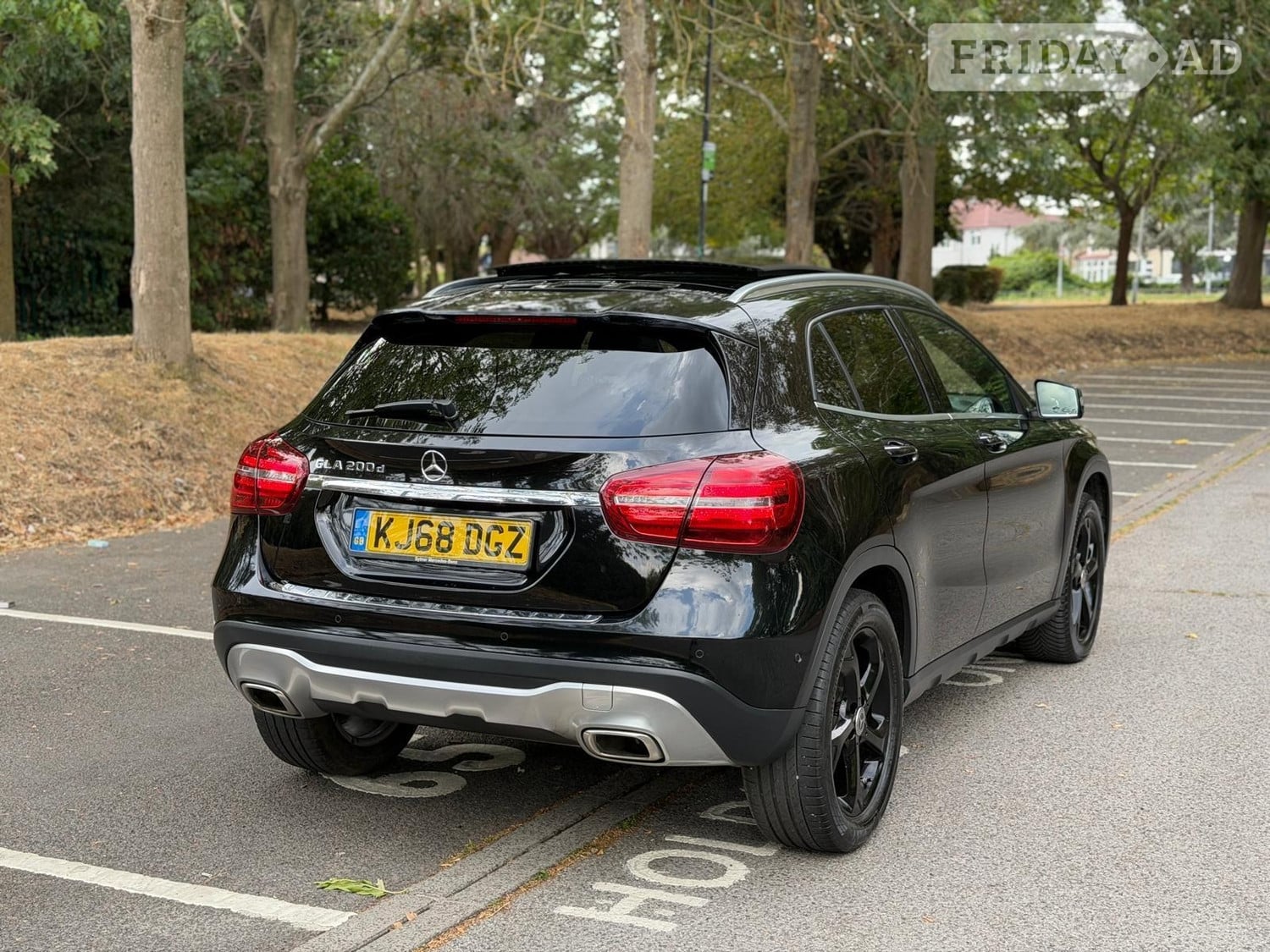Mercedes-Benz GLA 2019 - Cars in Uxbridge