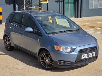 Mitsubishi Colt 2009