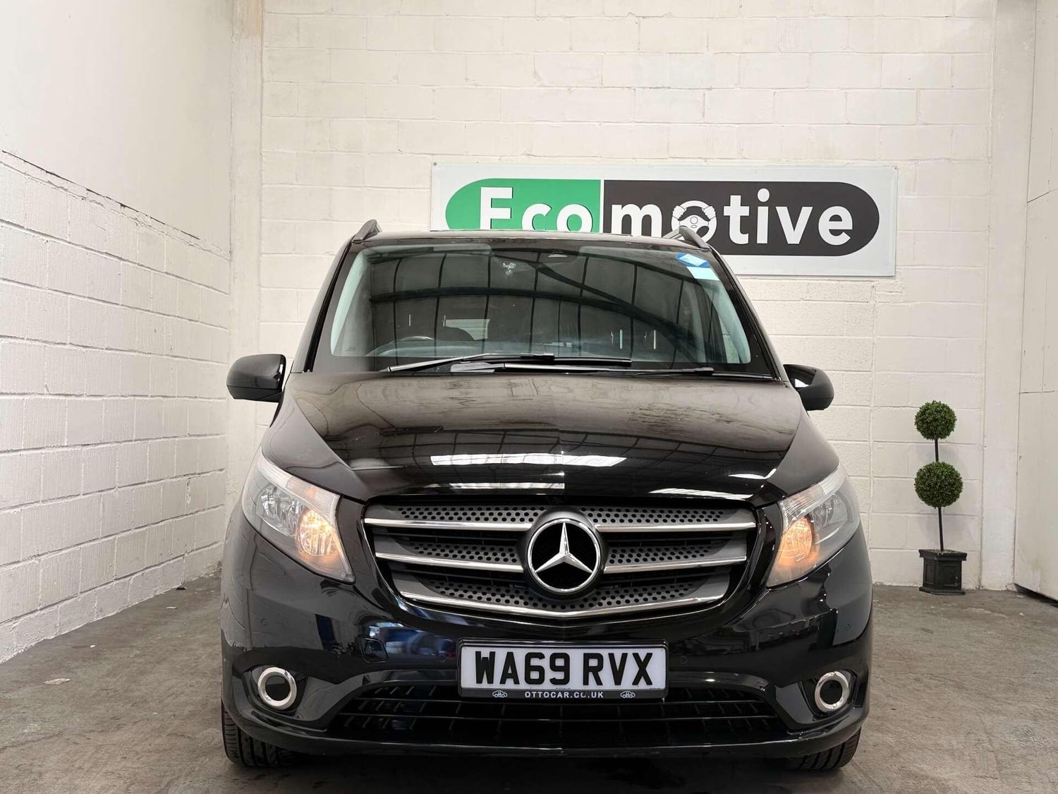 Mercedes-Benz Vito 2019 - Cars in Uxbridge