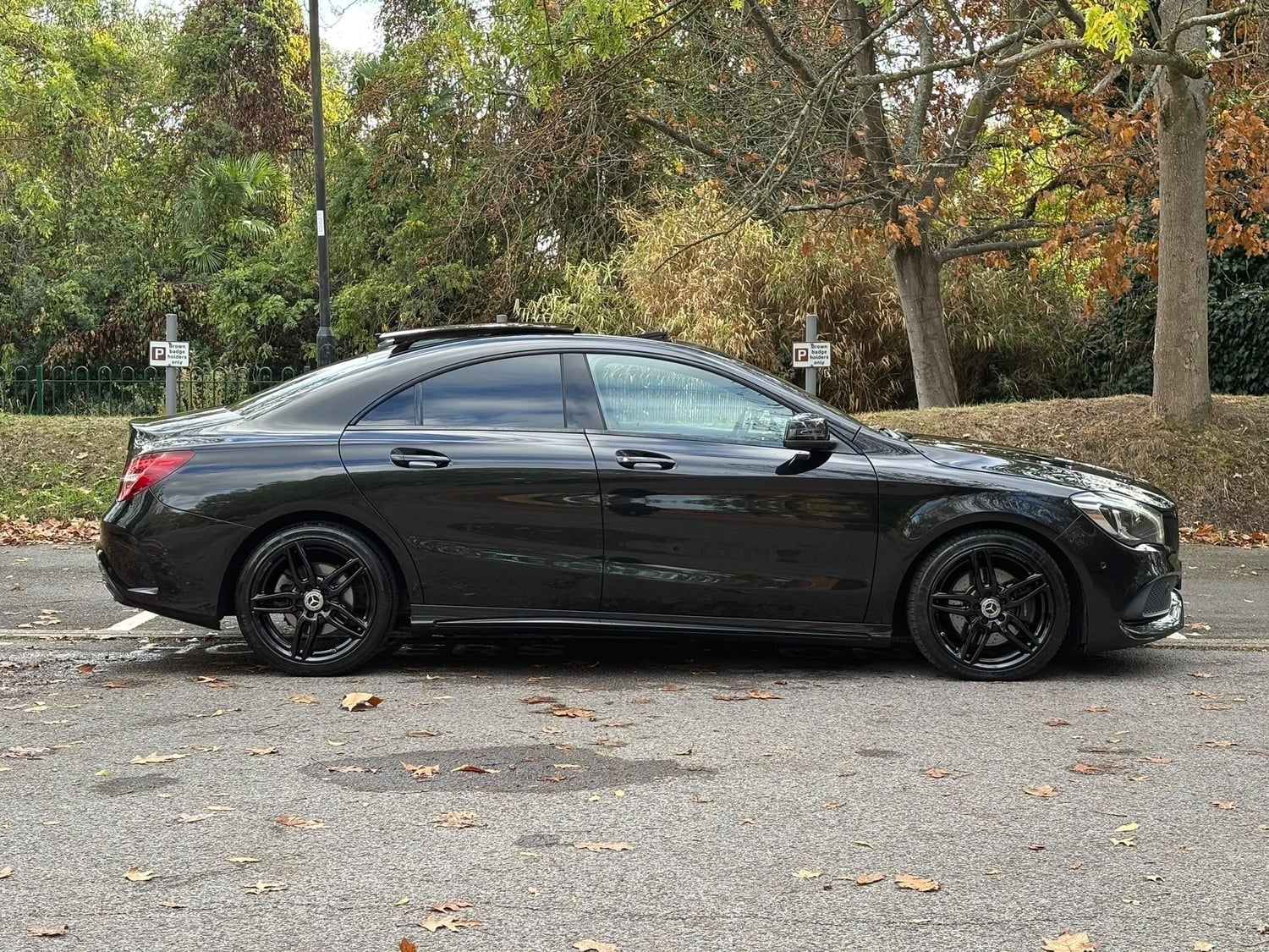 [ berth ]Mercedes-Benz CLA Class