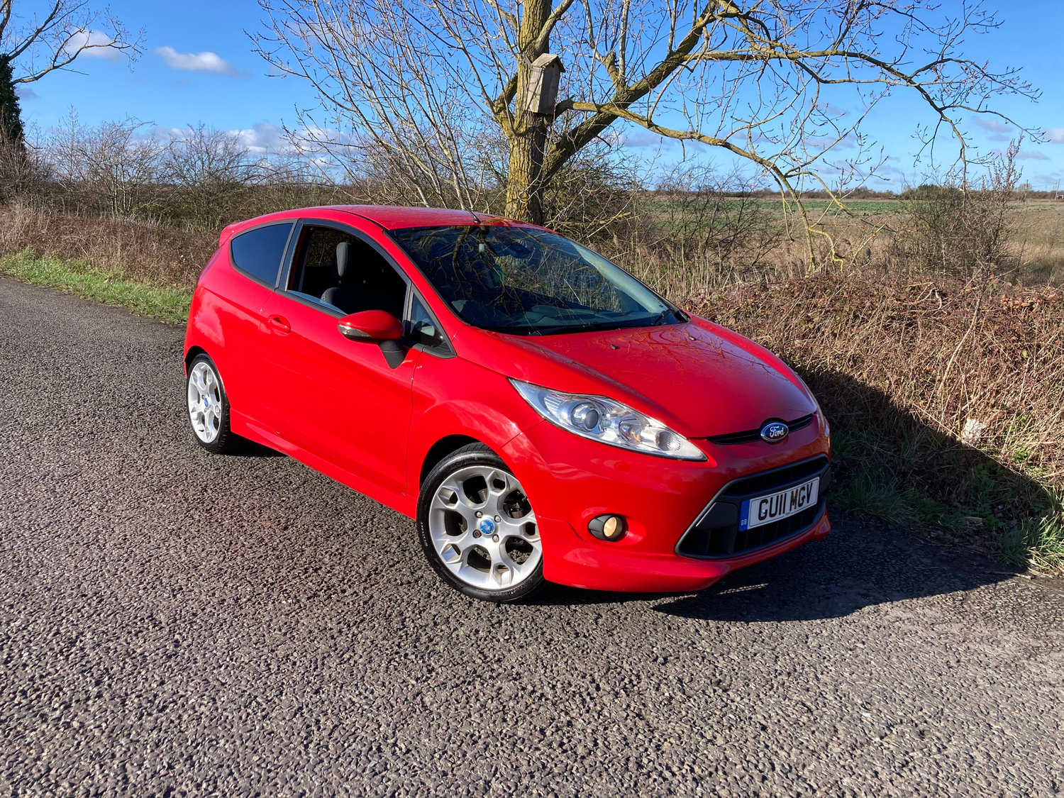 [ berth ]Ford Fiesta