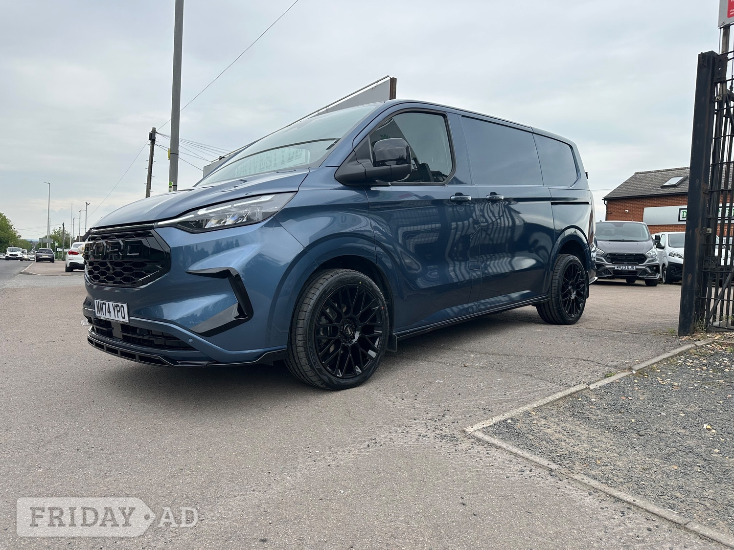 Ford Transit Custom 2024 - Vans & Commercial Vehicles in Dunstable