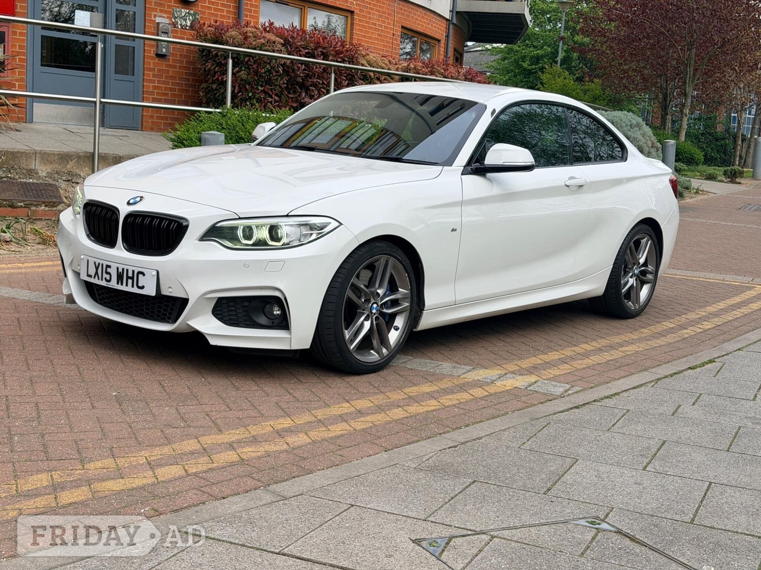 BMW 2 Series 2015 in Wembley
