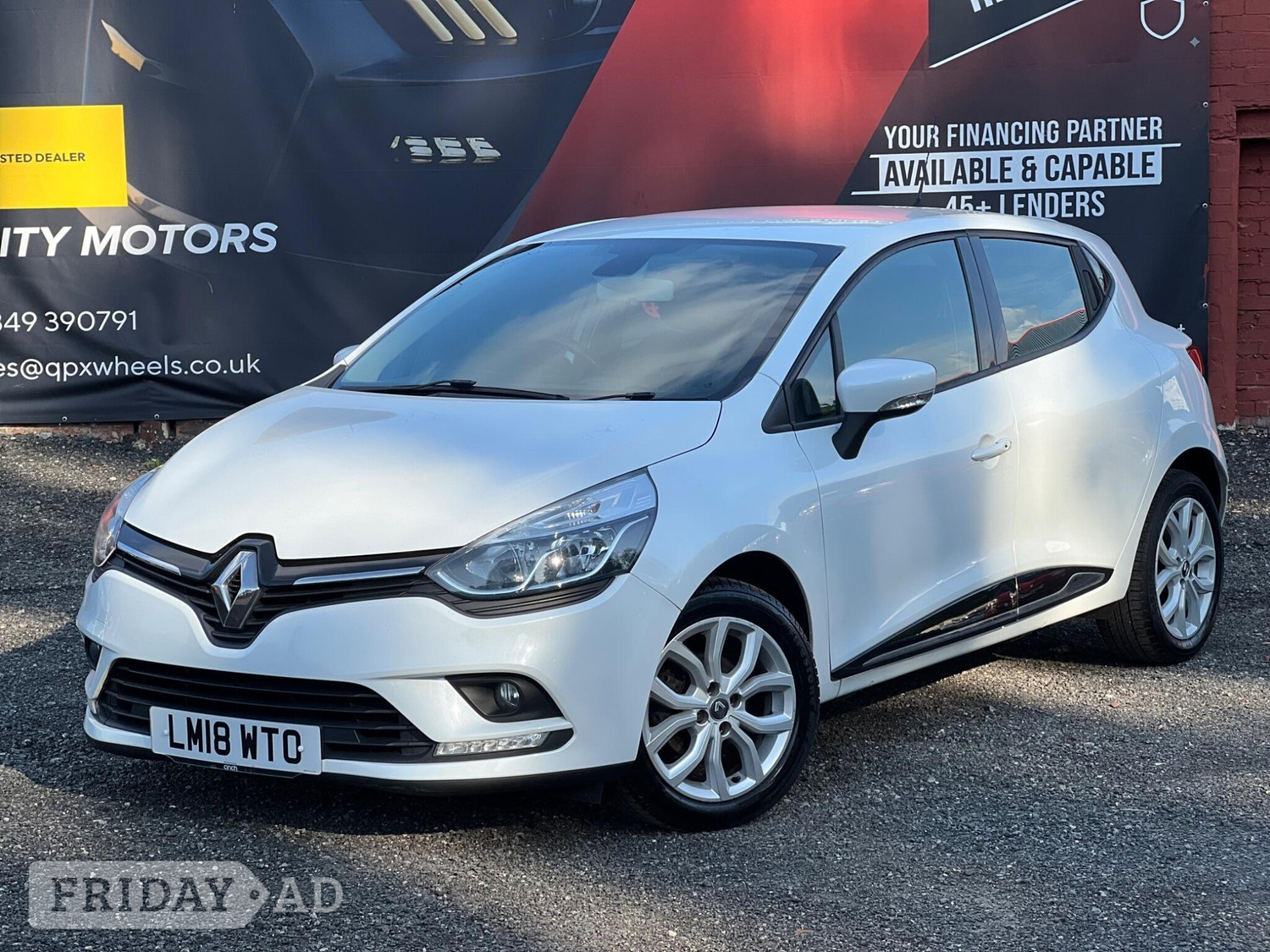 Renault Clio Stalybridge