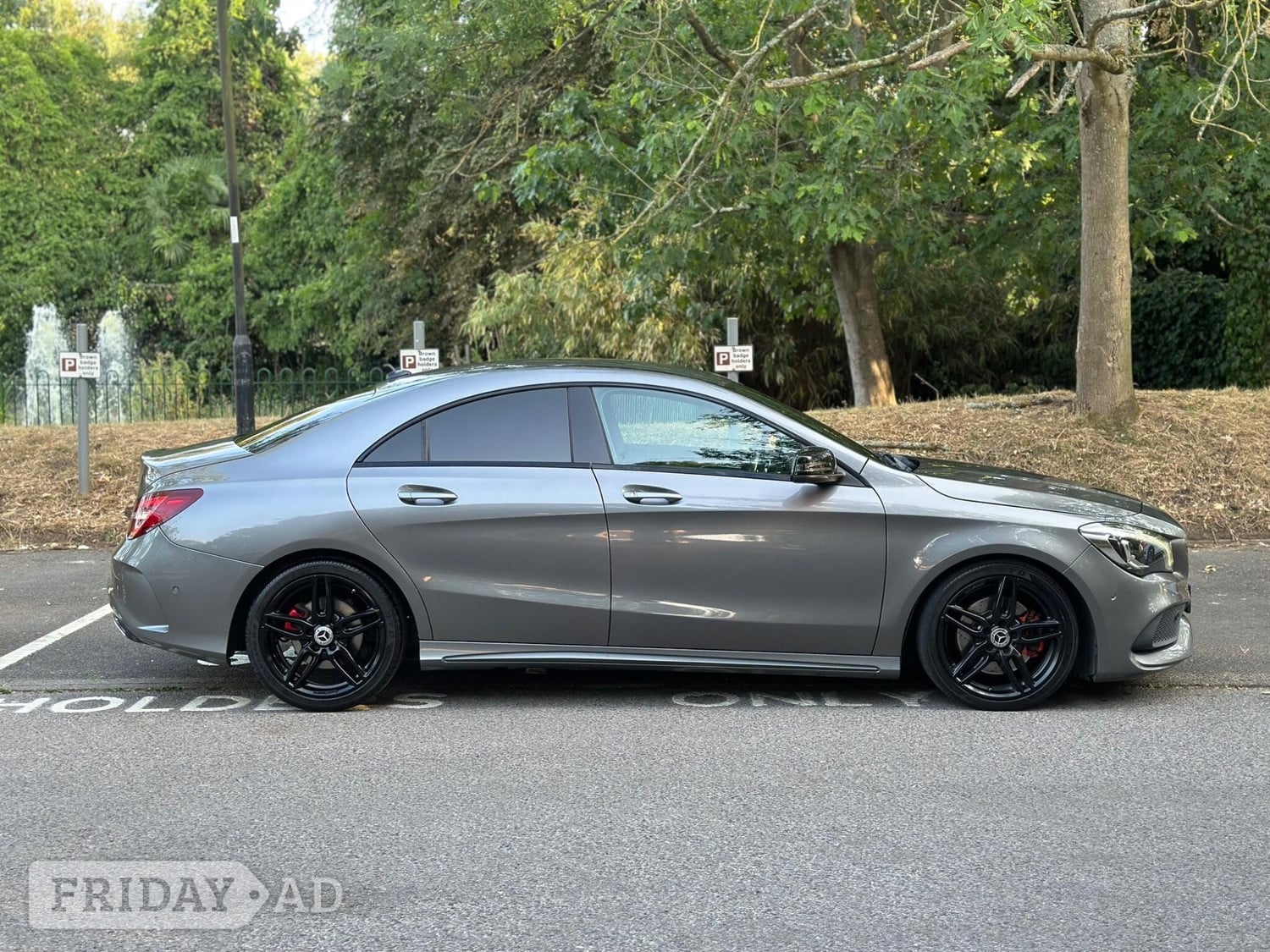 [ berth ]Mercedes-Benz CLA Class