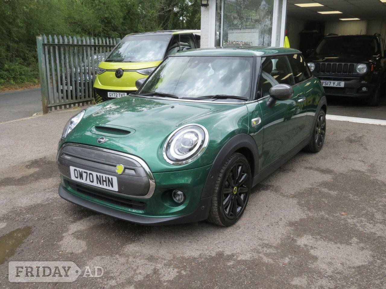 [ berth ]Mini Electric Hatch