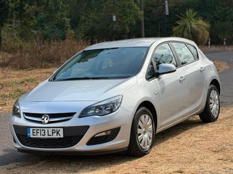 Vauxhall Astra 2013